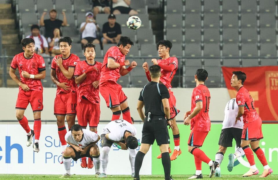 'Never Lose to China': Hong Myung-bo's Team Aims to Rekindle 'Fear of China'