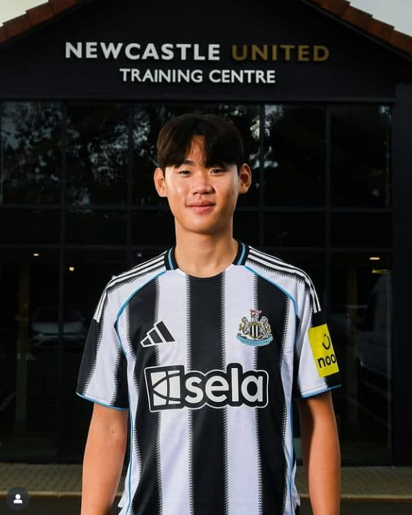 Korean Soccer's Rising Star Park Seung-su Joins Newcastle - Could He Face Son Heung-min?